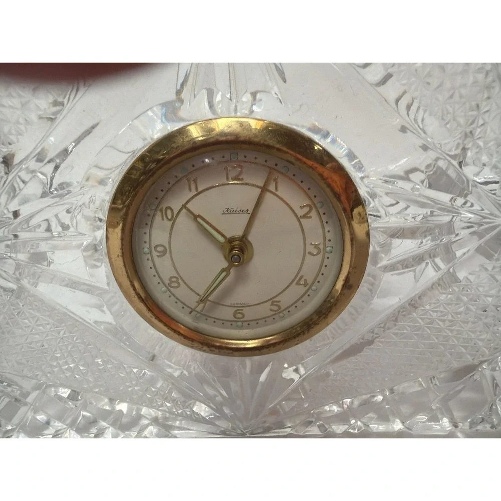 Vintage‎ Kaiser Germany Lead Crystal Mantle Clock Pinwheel Cut Wind-Up
